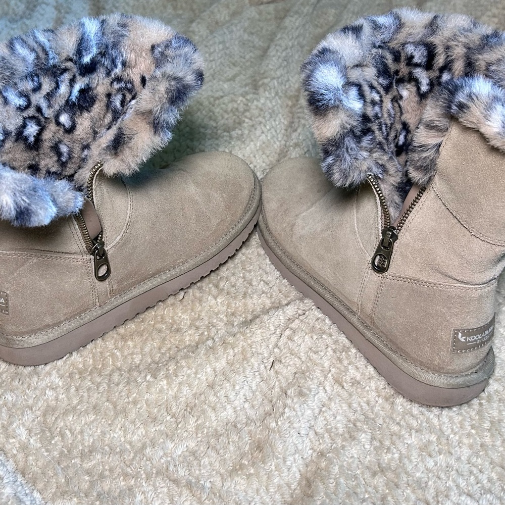 Koolaburra by UGG Tan Boots with Leopard Print Fur